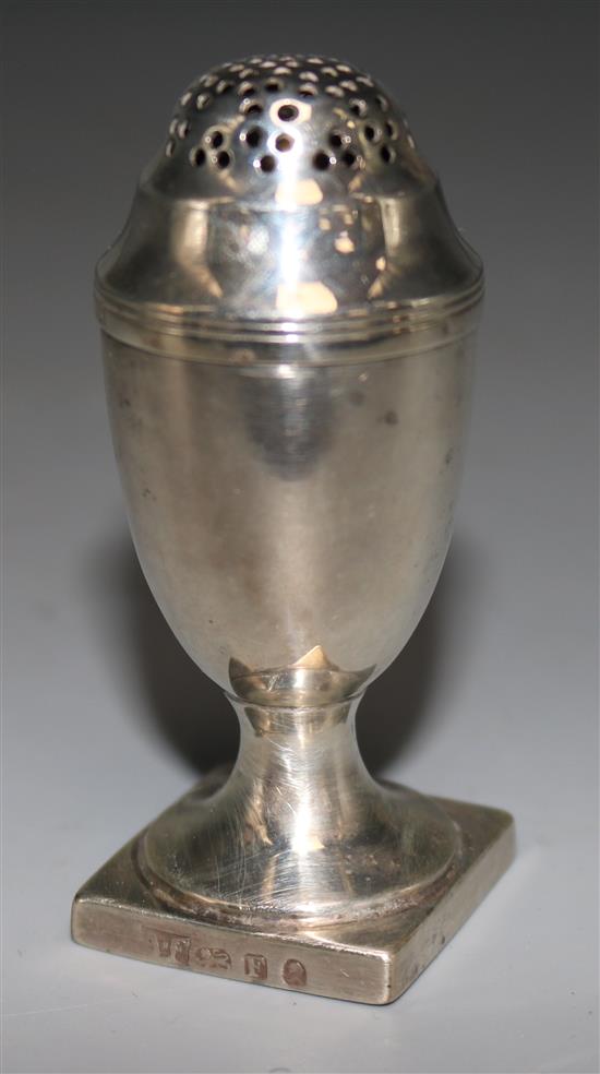 A George III silver pepperette by Alexander Field, London, 1801, 3in.